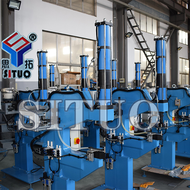 無錫思拓壓鉚機(jī)：重塑金屬加工新標(biāo)準(zhǔn)